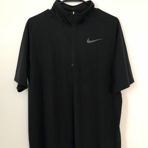 Nike Running Short Sleeve 1/4 Zip Pullover - Large